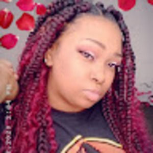 Meet your Posher, Alisha